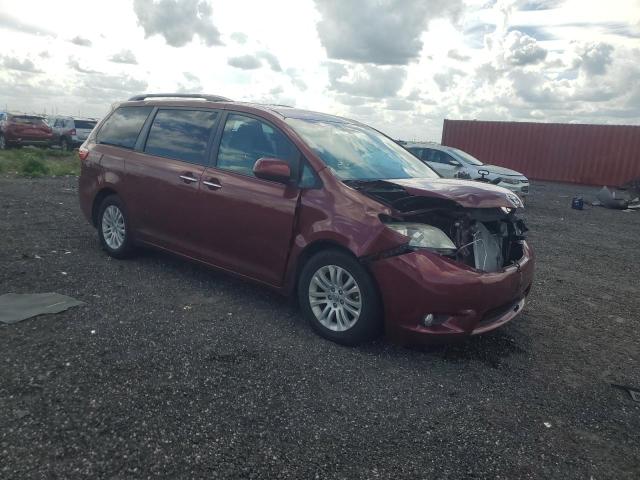2015 TOYOTA SIENNA XLE - 5TDYK3DC2FS580361