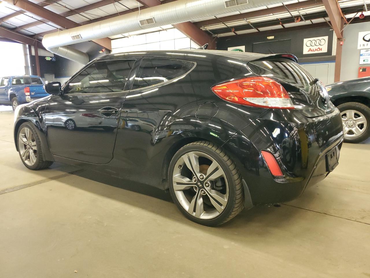 Lot #3262055120 2013 HYUNDAI VELOSTER