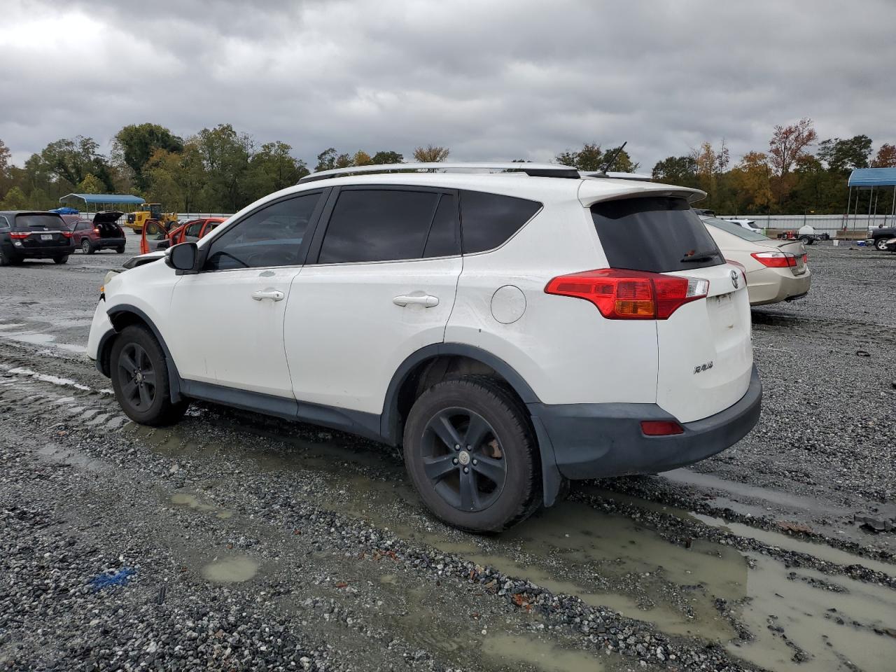 TOYOTA RAV4 XLE