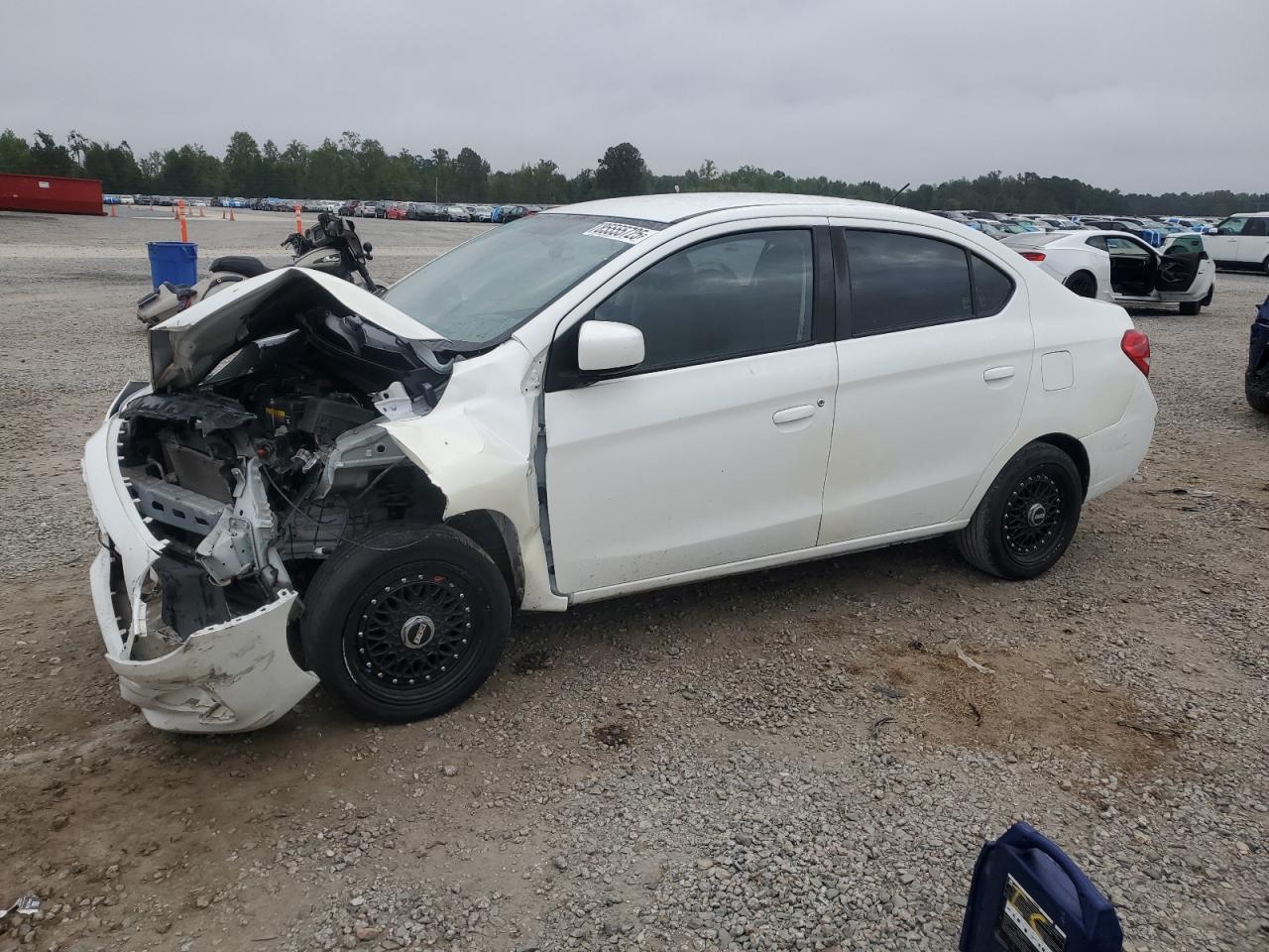 MITSUBISHI MIRAGE G4 ES