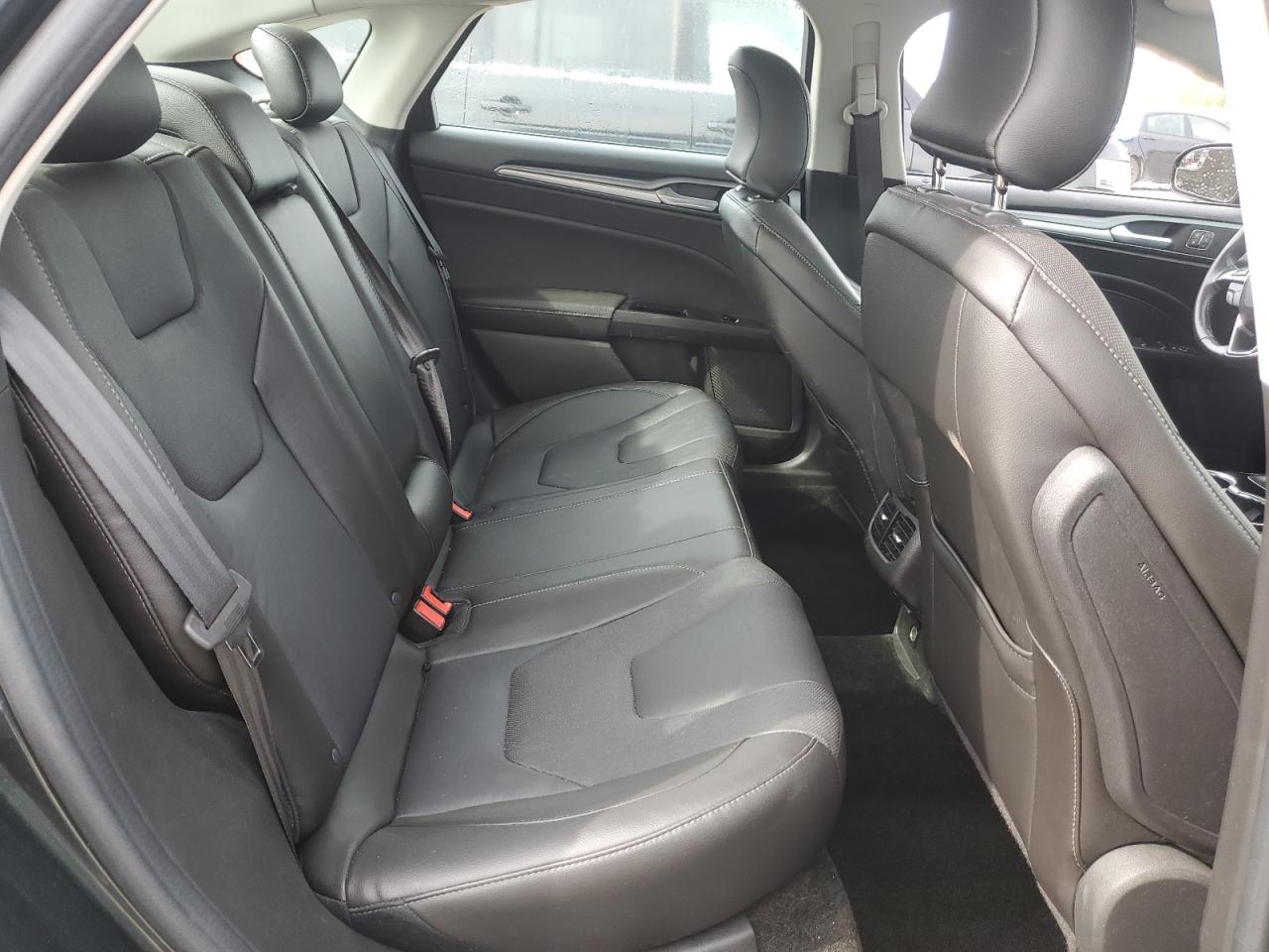 FORD FUSION TITANIUM