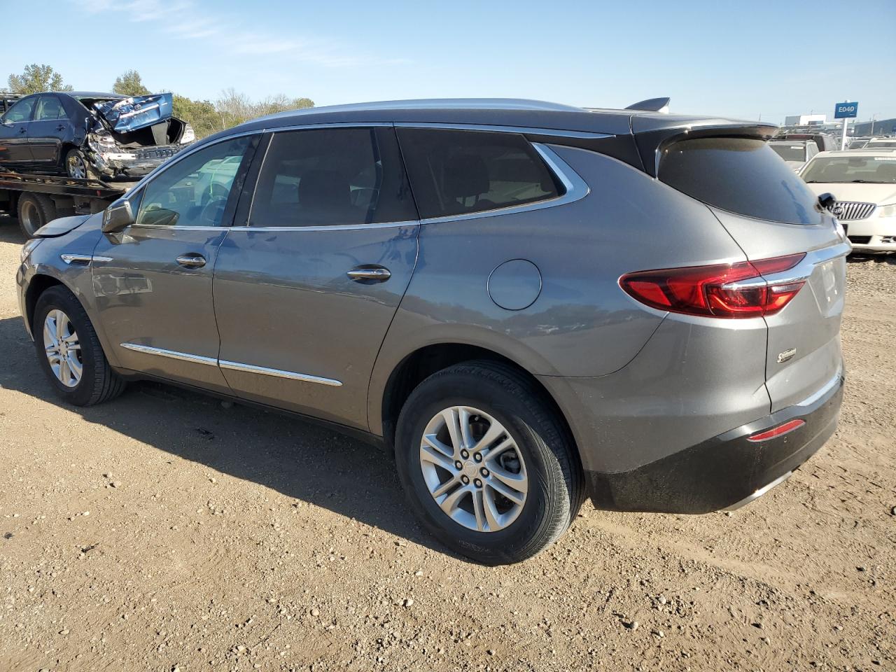 BUICK ENCLAVE ESSENCE