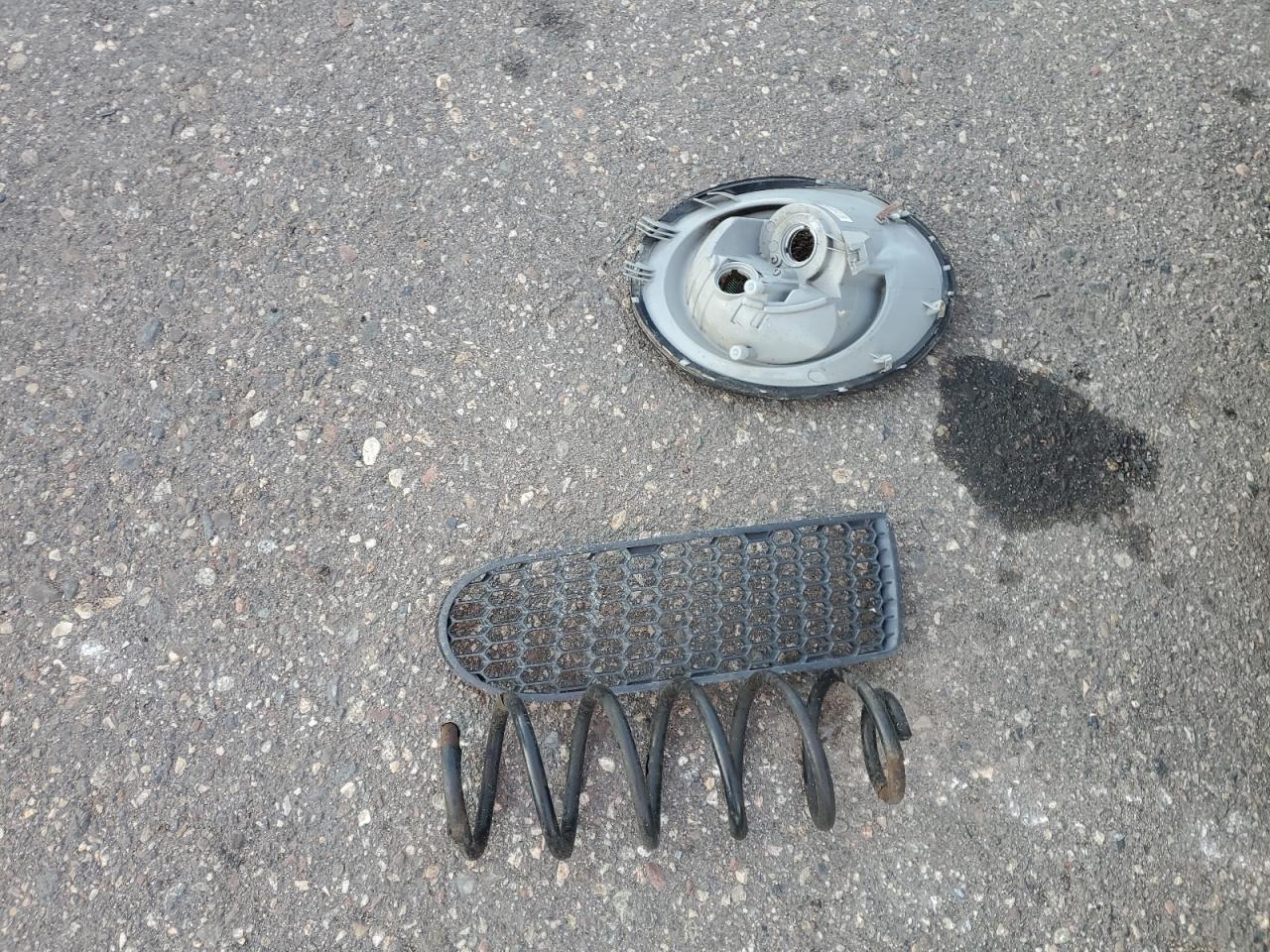 Lot #3273928784 2009 VOLKSWAGEN NEW BEETLE