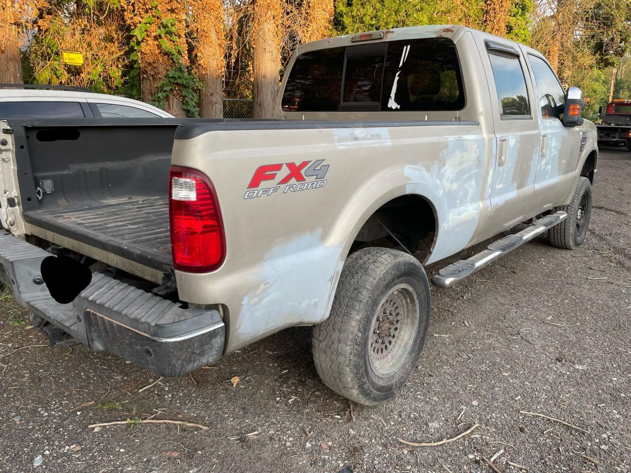 FORD F-250 SUPER DUTY