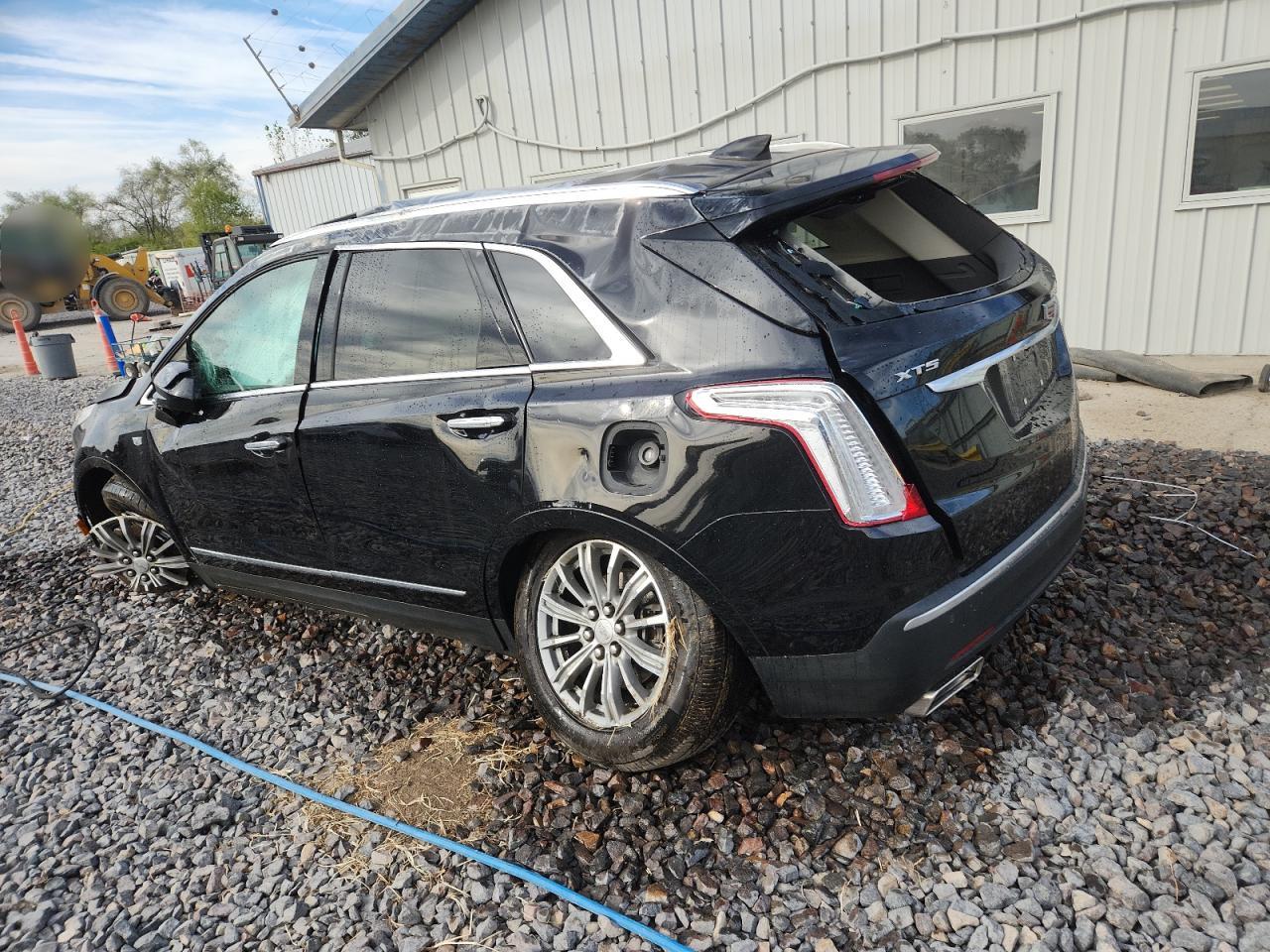 CADILLAC XT5 LUXURY
