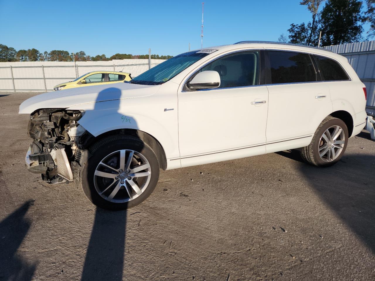 AUDI Q7 PREMIUM PLUS