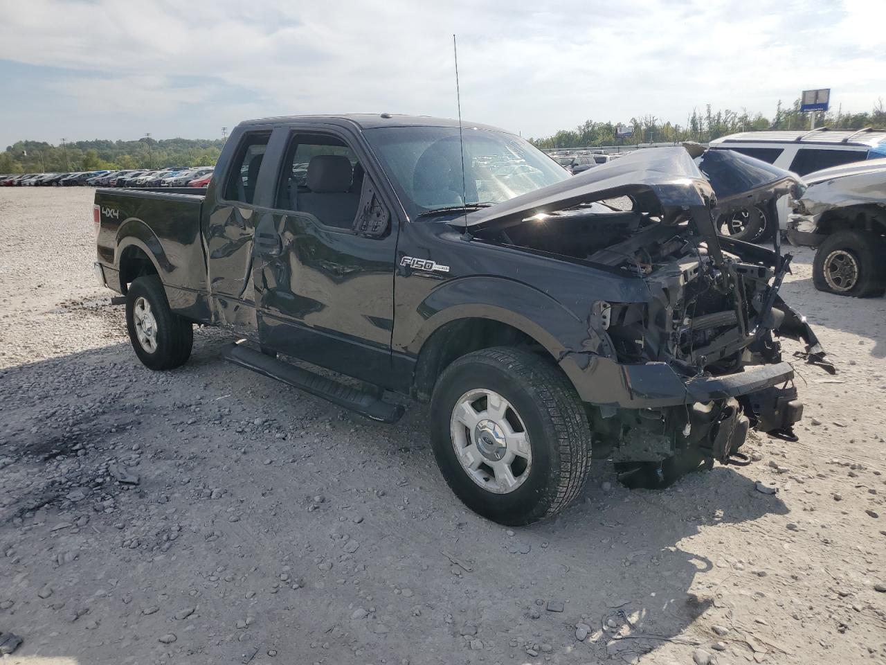 FORD F-150 SUPER CAB