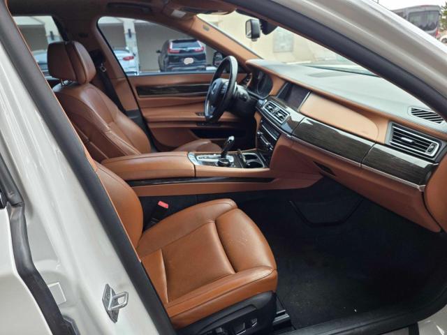 2015 BMW 750 LXI - WBAYF8C59FD653920