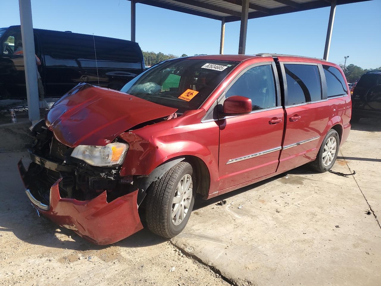 CHRYSLER TOWN & COUNTRY TOURING