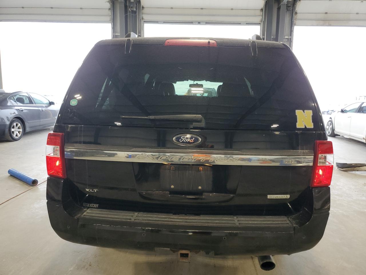 FORD EXPEDITION EL XLT