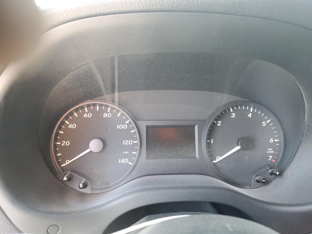 MERCEDES-BENZ METRIS