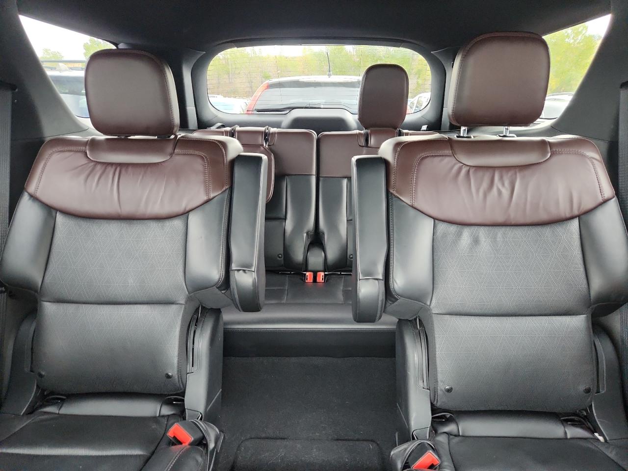 FORD EXPLORER PLATINUM