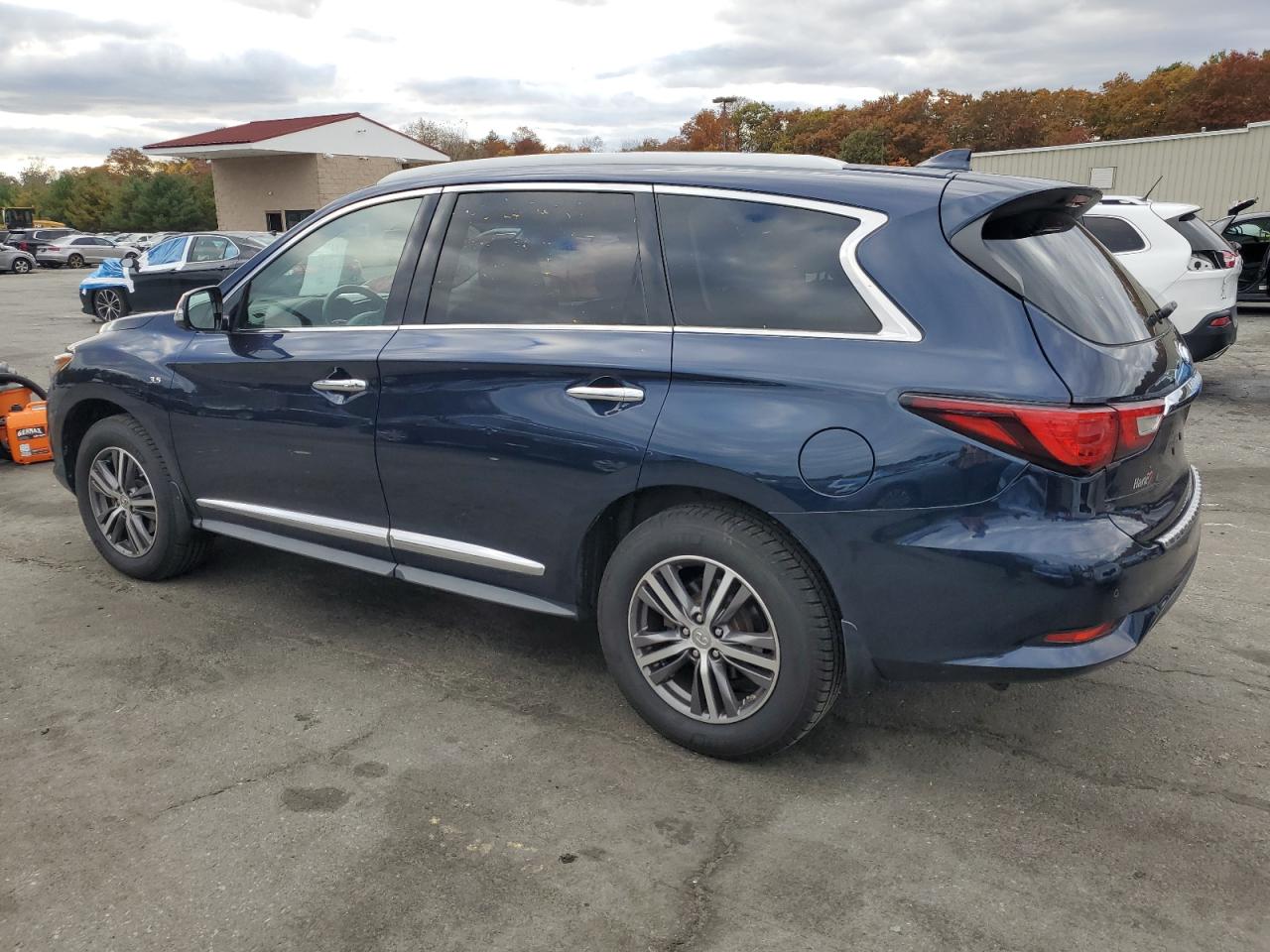 INFINITI QX60