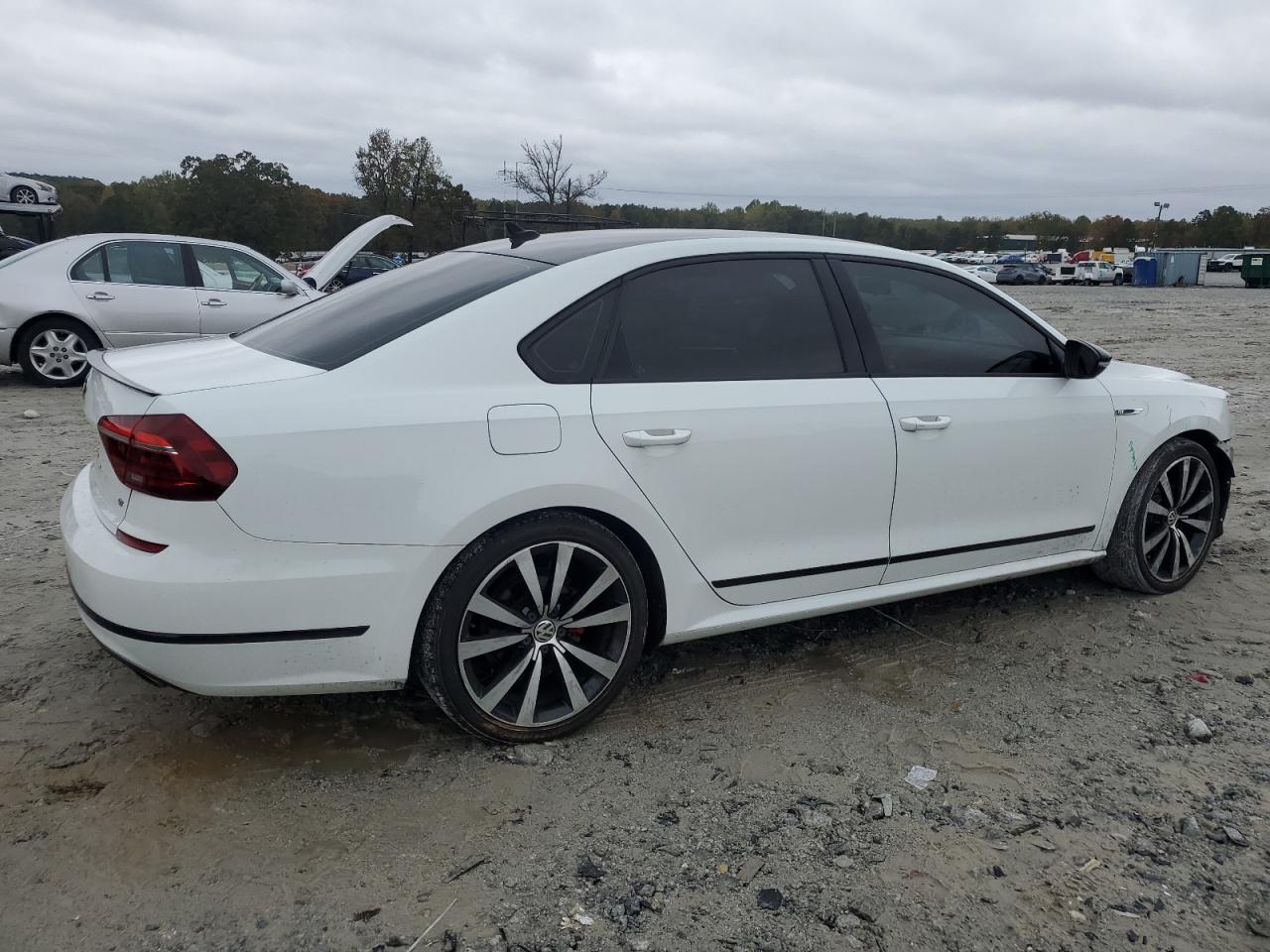 VOLKSWAGEN PASSAT GT