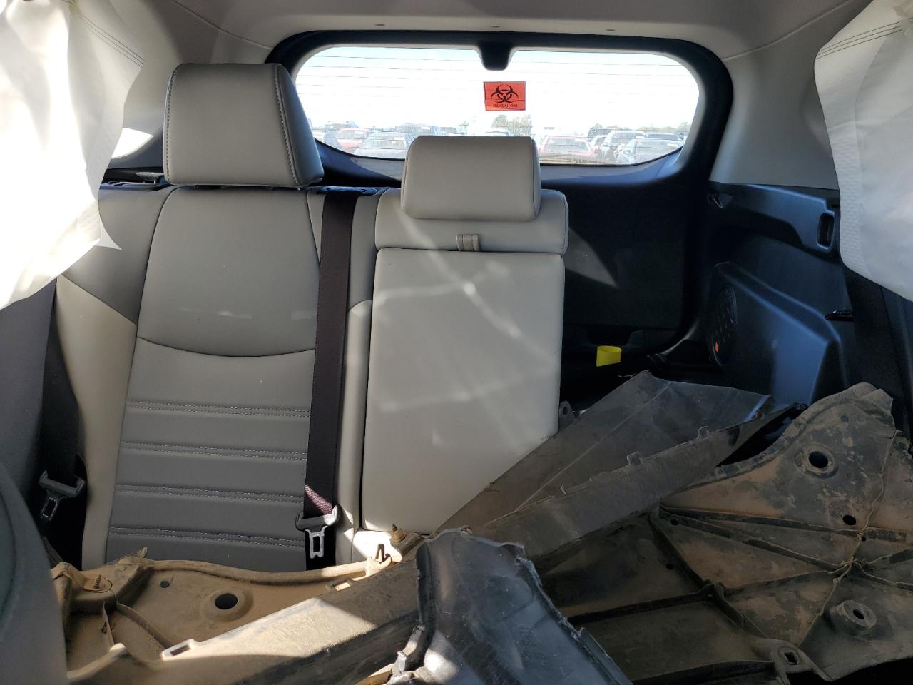 TOYOTA RAV4 XLE PREMIUM