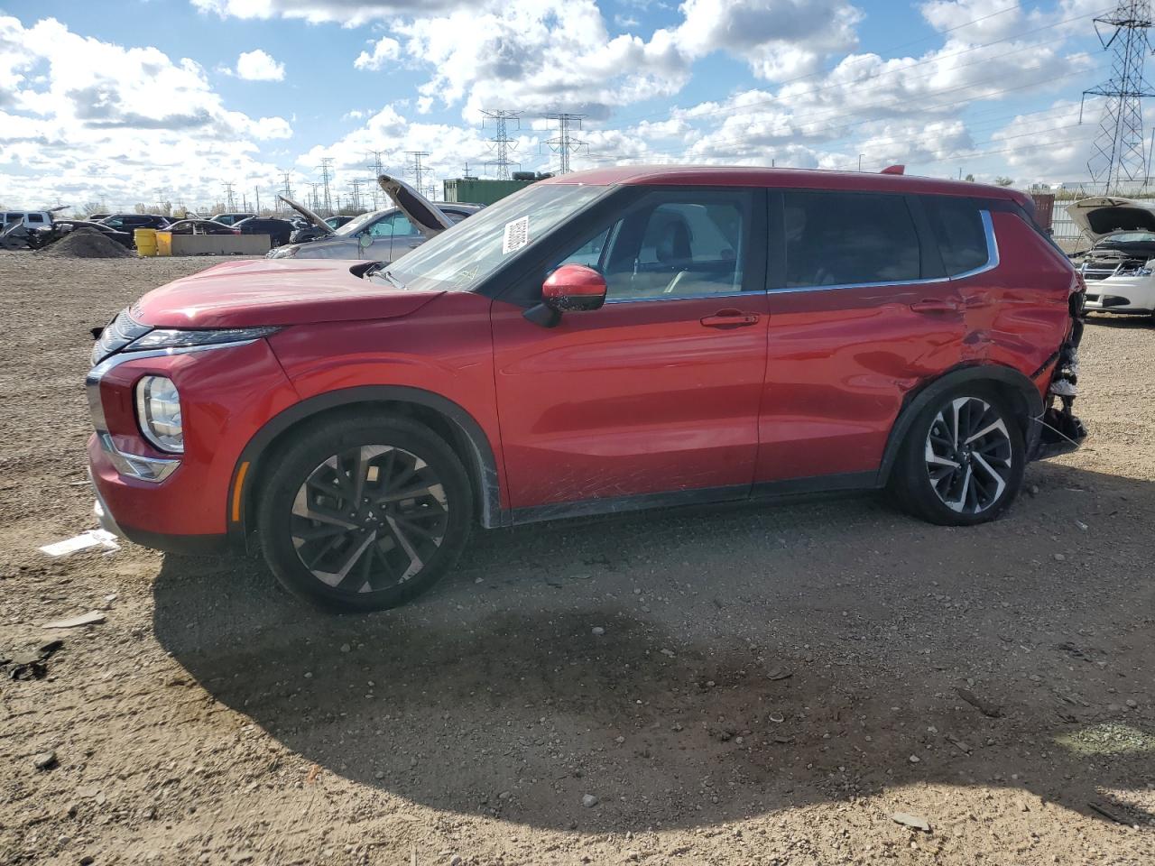 MITSUBISHI OUTLANDER SE