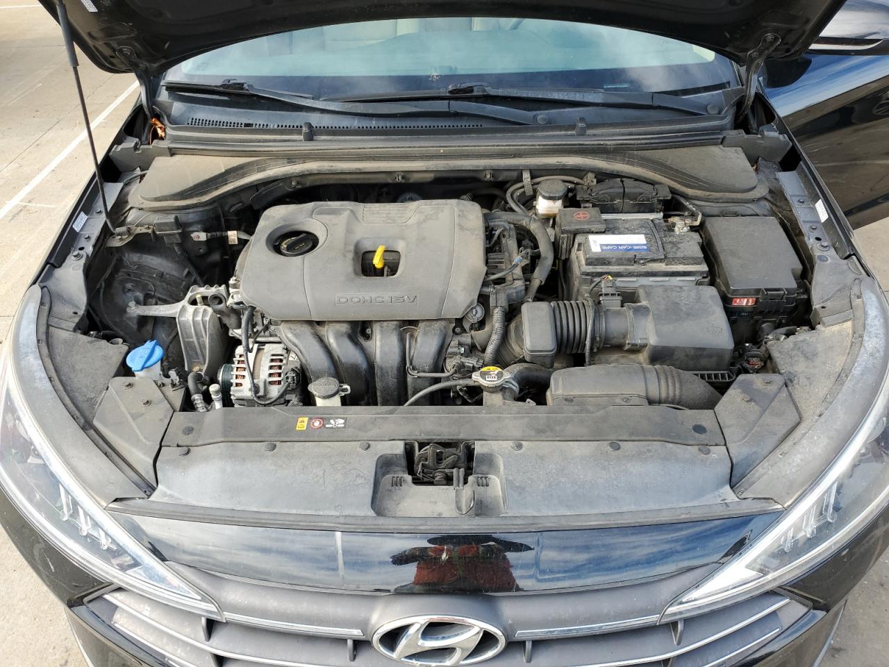 HYUNDAI ELANTRA SEL