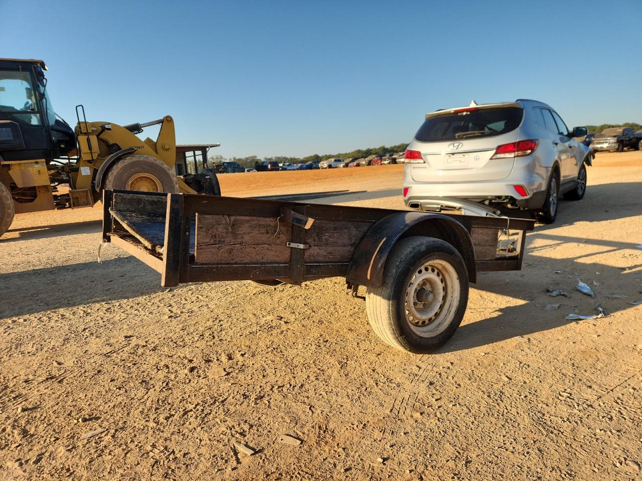 Lot #3259493105 2000 TRAILER 6.5X10 UTILITY