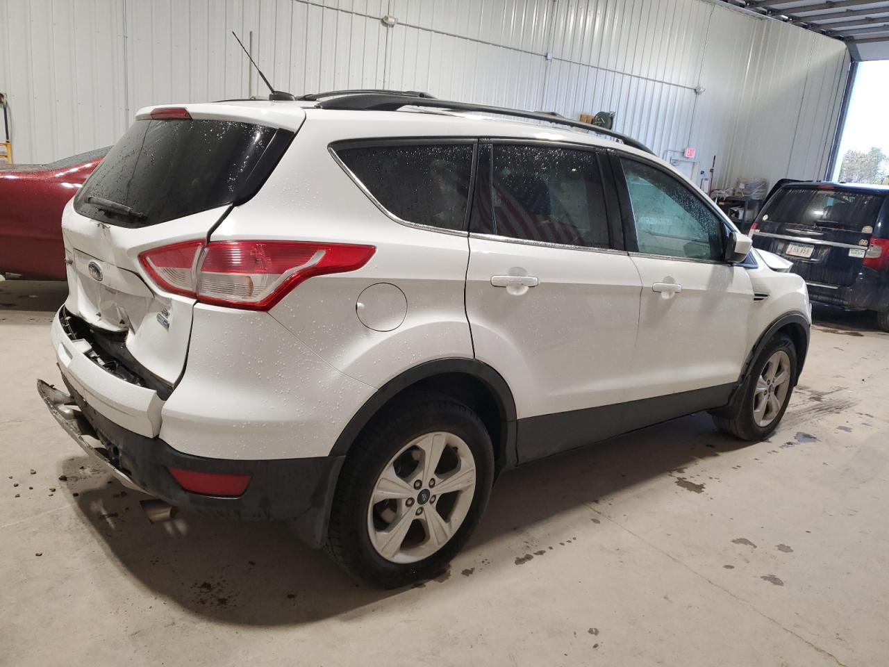 FORD ESCAPE SE