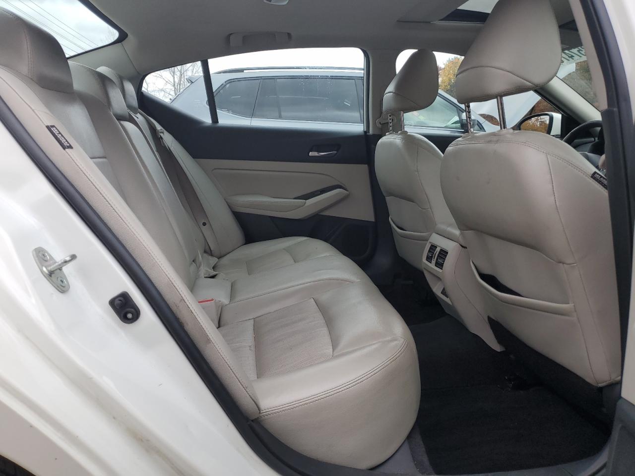 NISSAN ALTIMA PLATINUM