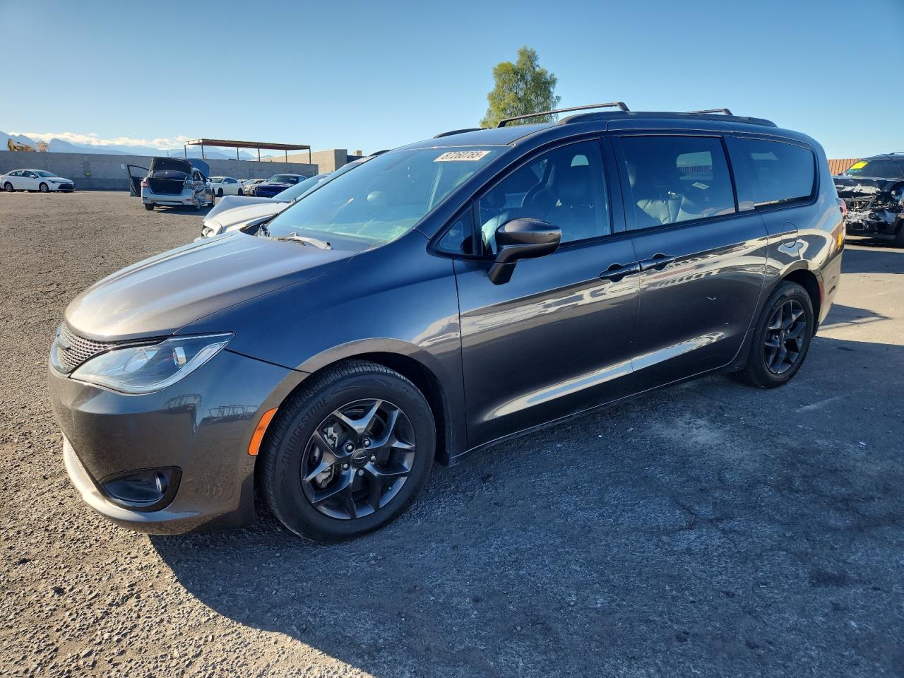 CHRYSLER PACIFICA TOURING L