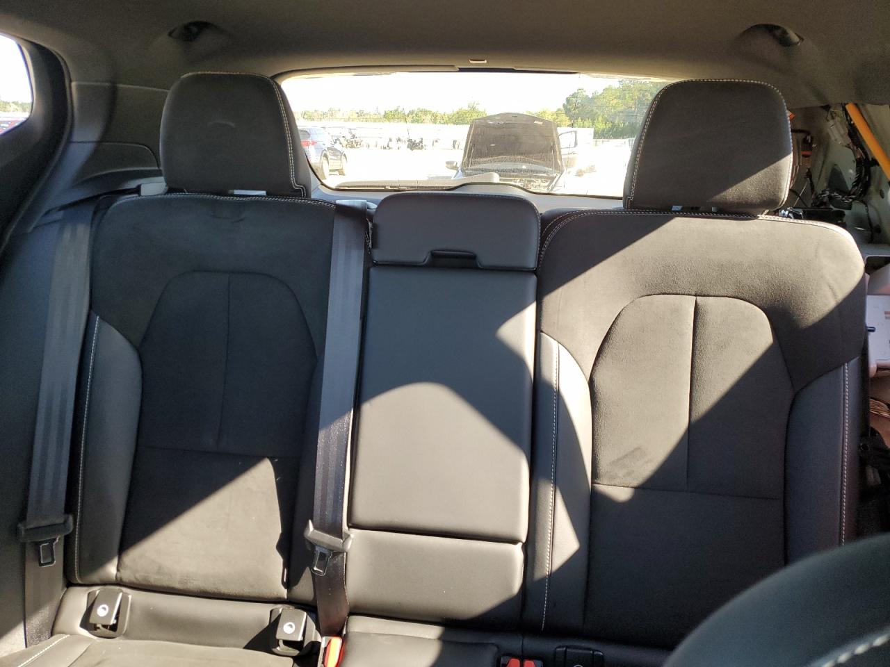 VOLVO XC40 T5 R-DESIGN