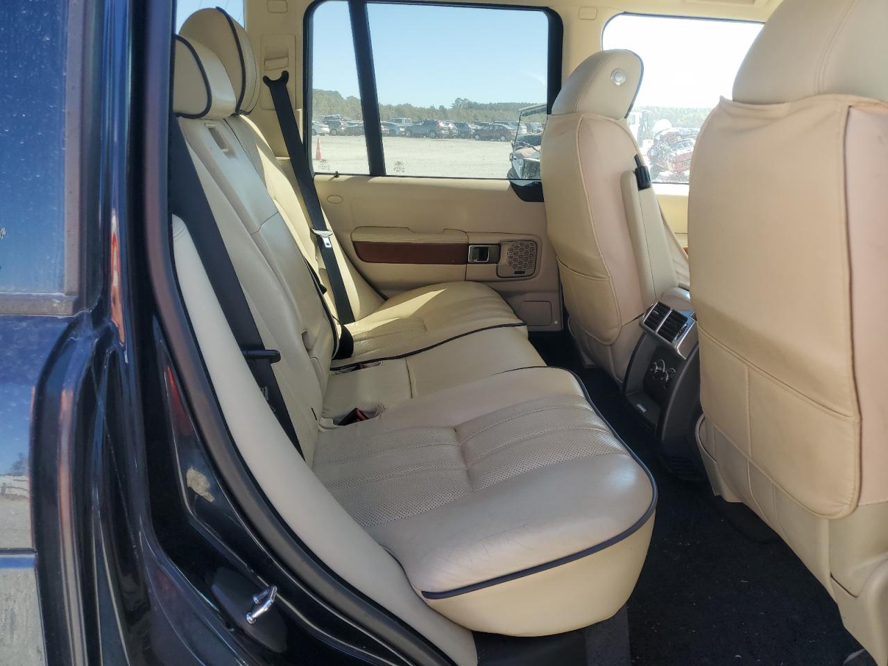 LAND ROVER RANGE ROVER HSE LUXURY