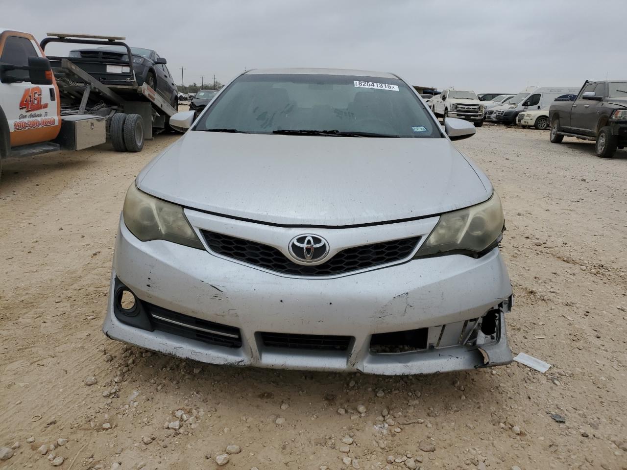 TOYOTA CAMRY BASE