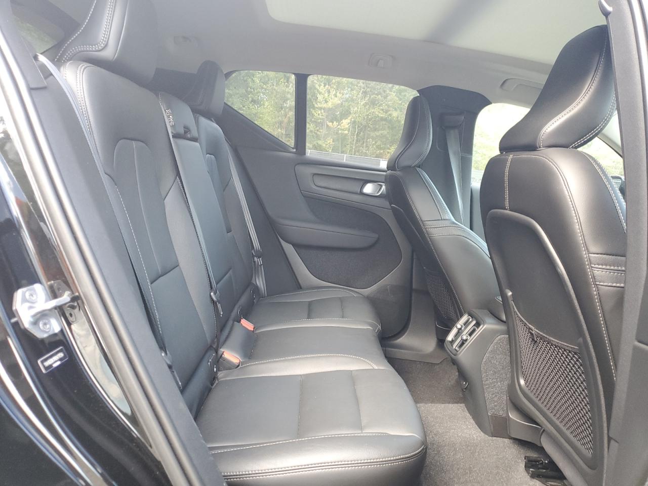 VOLVO XC40 T5 MOMENTUM