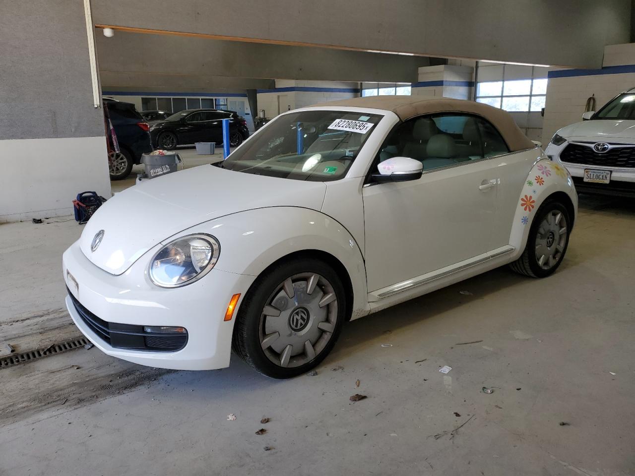 VOLKSWAGEN BEETLE