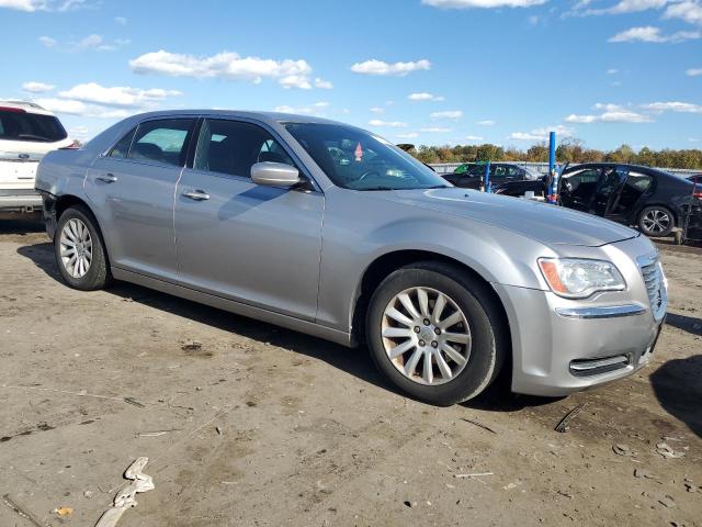 2013 CHRYSLER 300 #3296340426