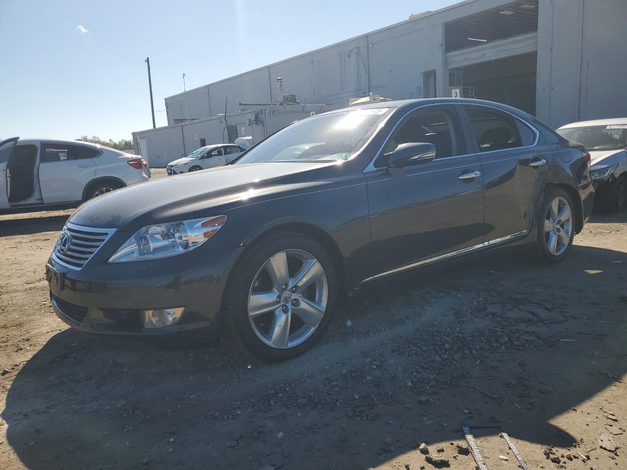 LEXUS LS 460