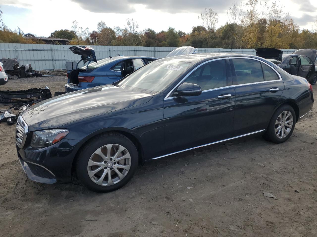 MERCEDES-BENZ E-CLASS 300