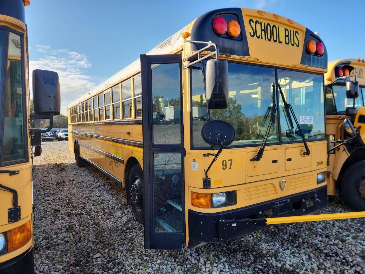 Lot #3270956991 2015 IC CORPORATION RE SERIES SCHOOL