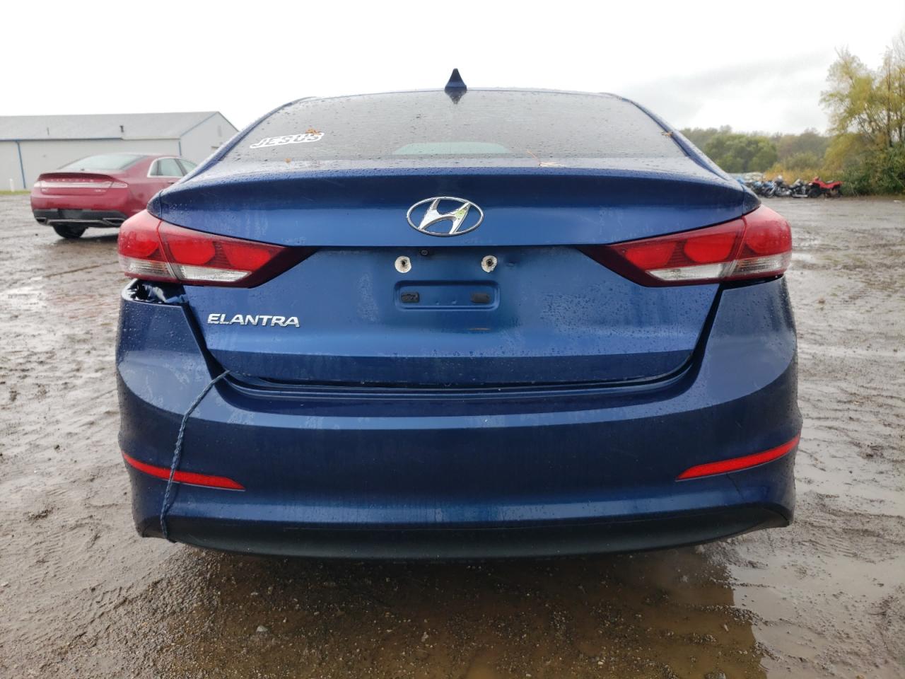 HYUNDAI ELANTRA SE