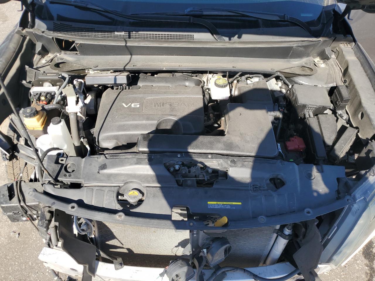 NISSAN PATHFINDER SV