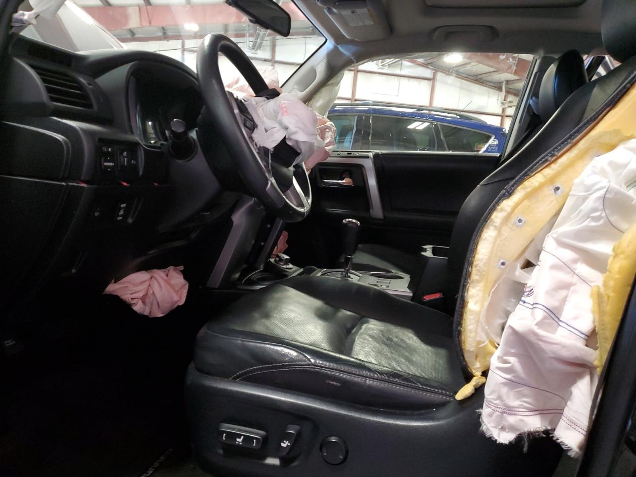 TOYOTA 4RUNNER SR5/SR5 PREMIUM