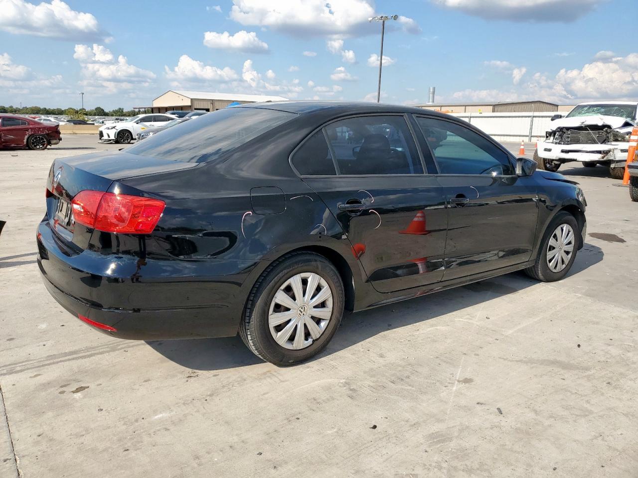 VOLKSWAGEN JETTA BASE