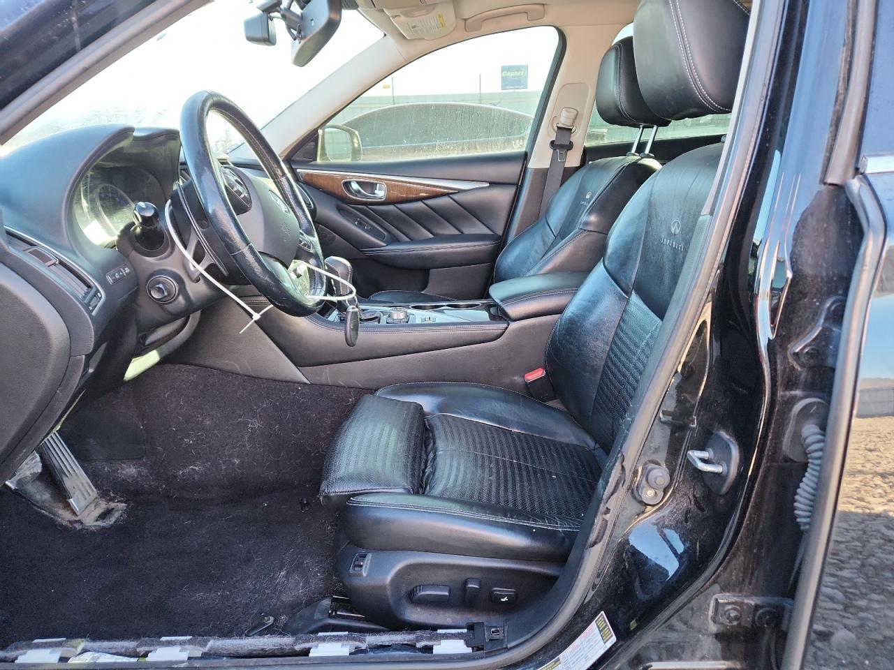 INFINITI Q50 HYBRID PREMIUM