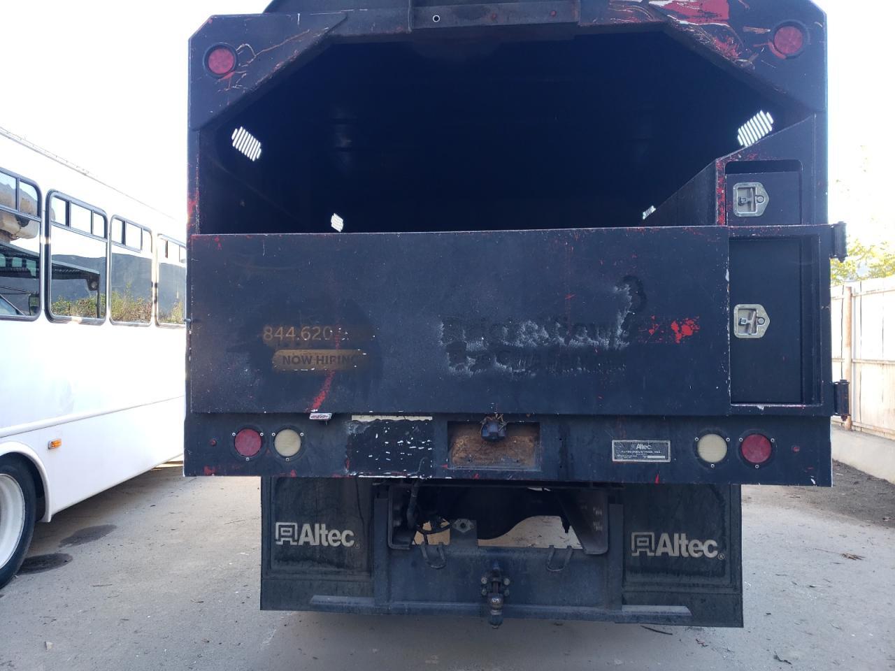 FORD F-750 SUPER DUTY