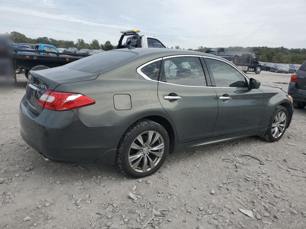 INFINITI M37 X