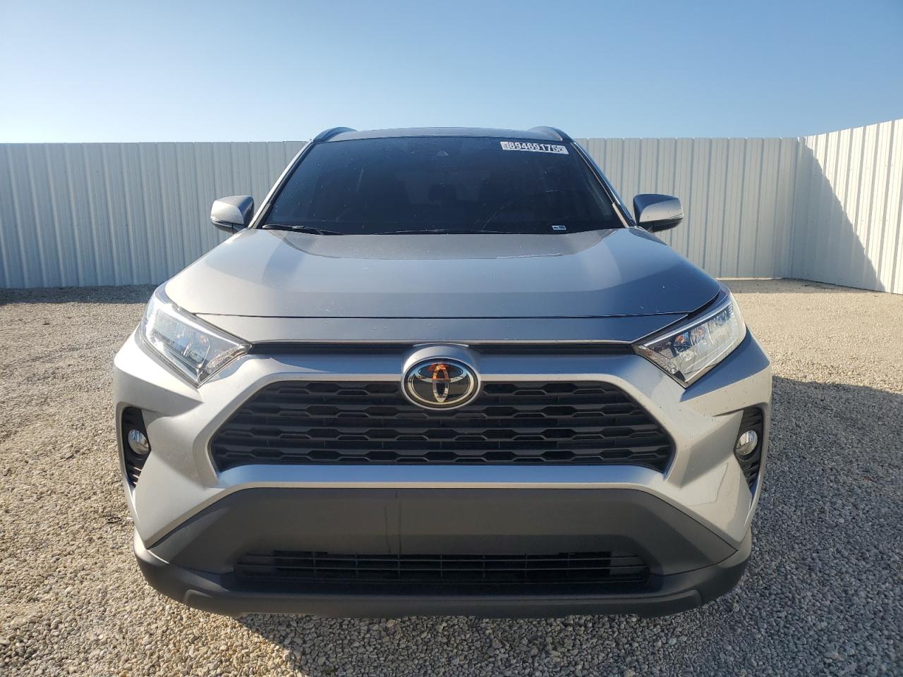 TOYOTA RAV4 XLE PREMIUM