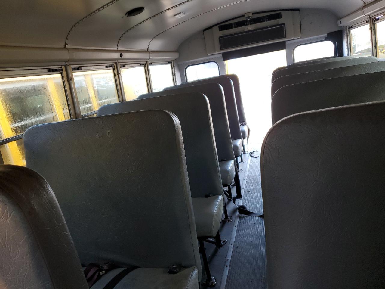 Lot #3271587400 2012 CHEVROLET MINOTOUR G3500