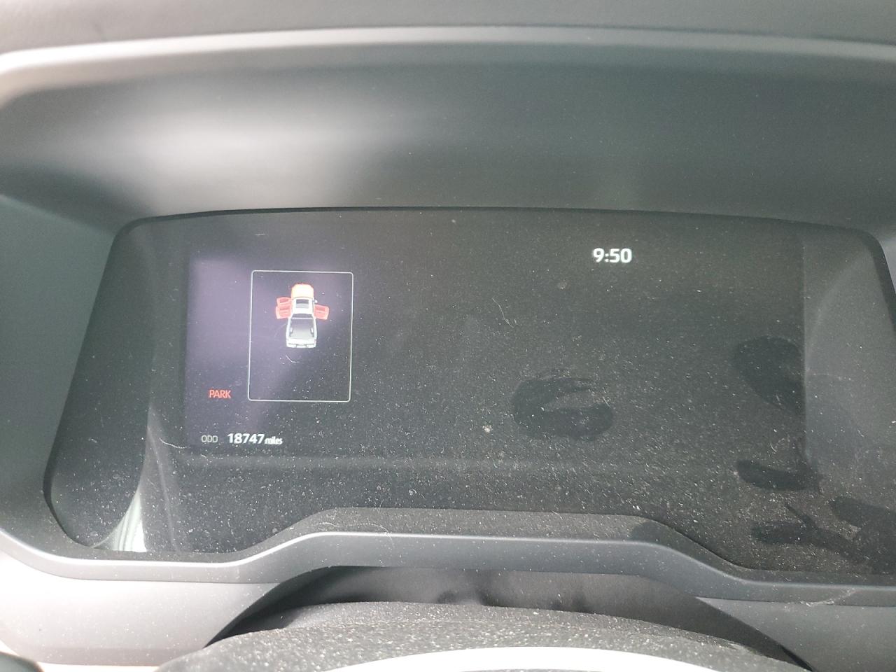 TOYOTA TUNDRA CREWMAX PLATINUM