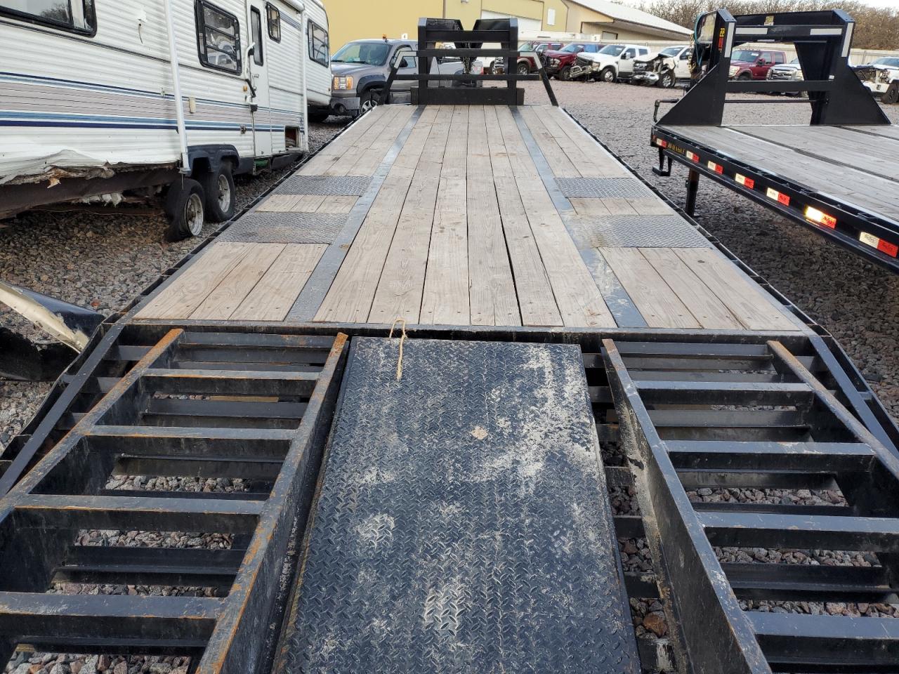 Lot #3287621019 2024 DIAMOND T 10228DTF