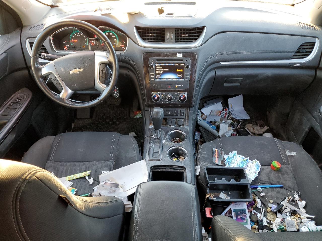 CHEVROLET TRAVERSE LT