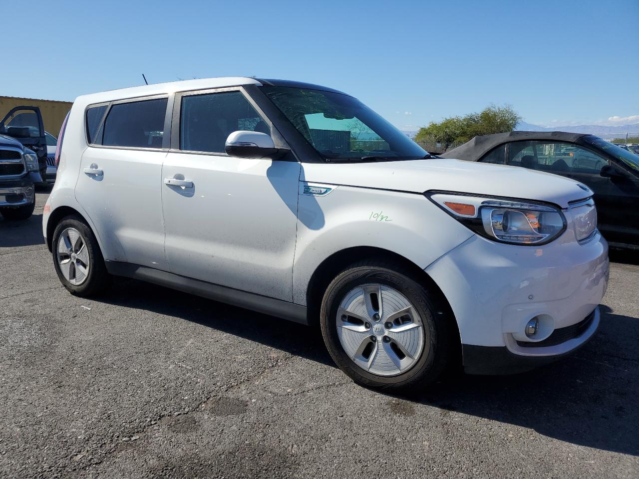 KIA SOUL EV +