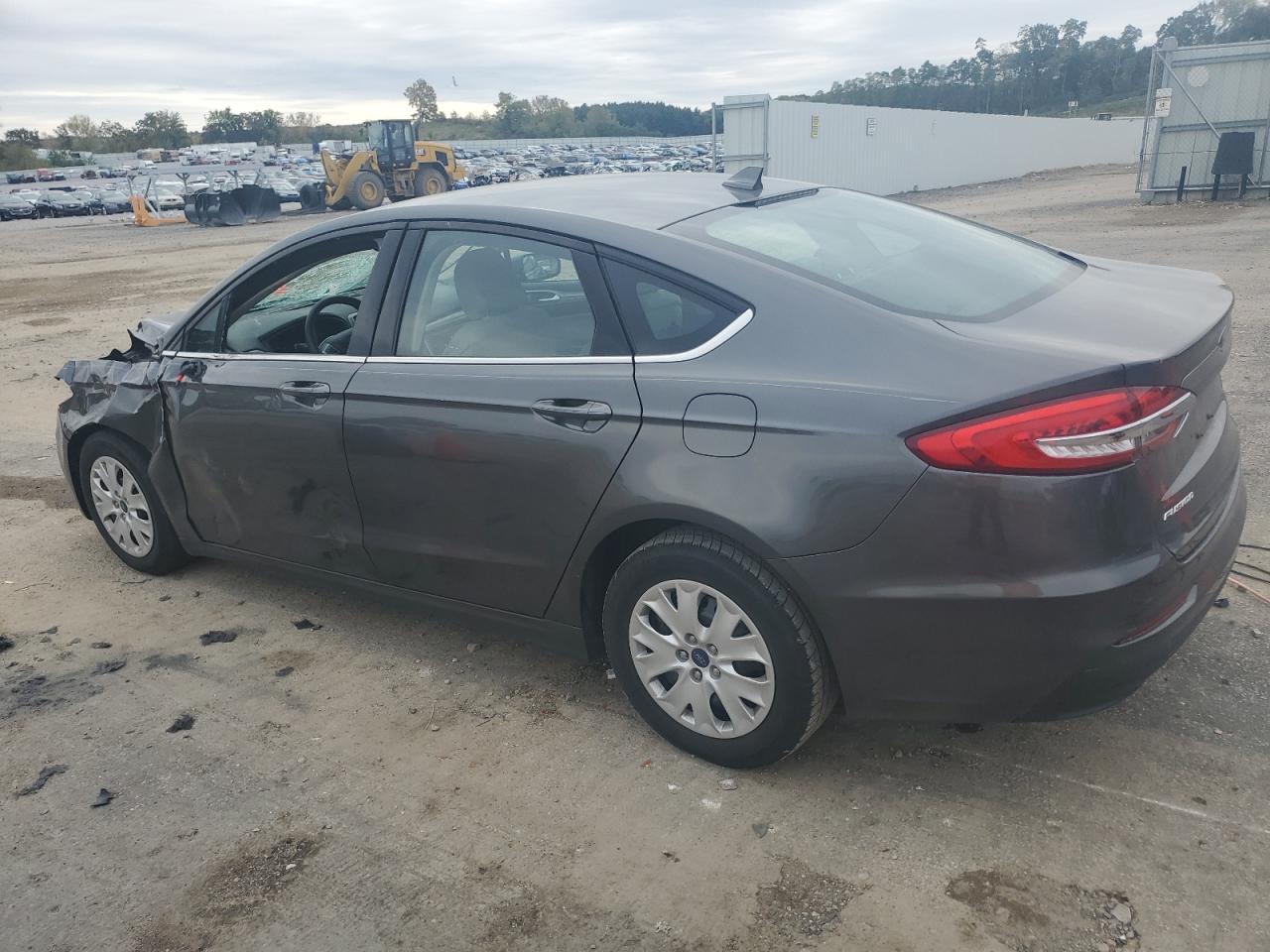FORD FUSION S