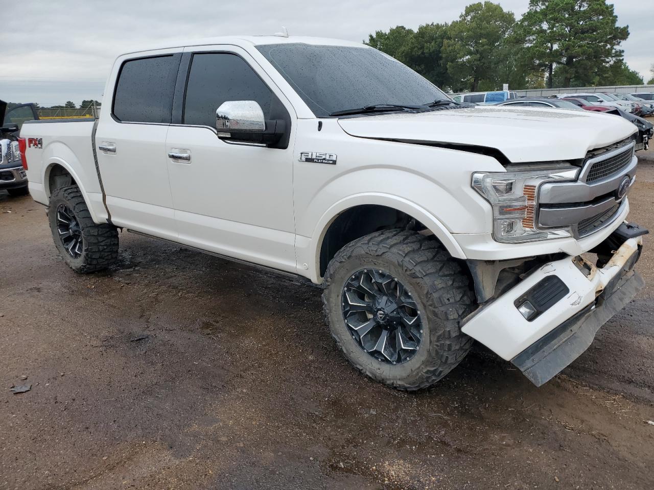 FORD F-150 SUPERCREW