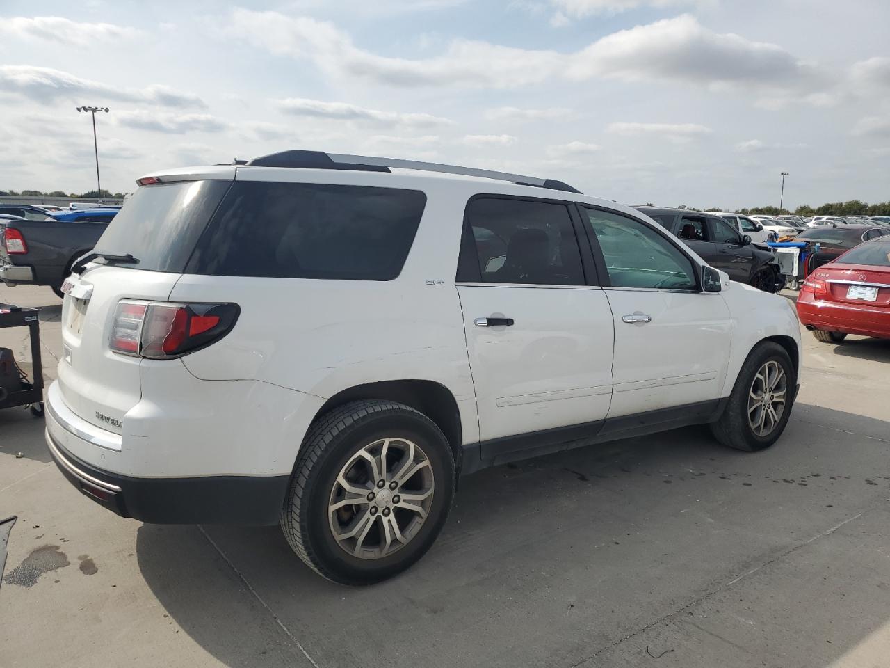 GMC ACADIA SLT-1